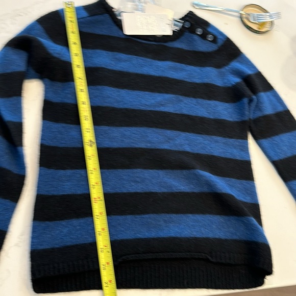 ZADIG&VOLTAIRE women's black and blue stripe crewneck sweater. Size XS/S - Picture 9 of 9
